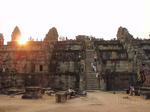Angkor7.JPG - �J���{�W�A
