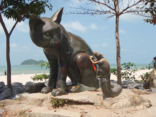 SongkhlaBeach.JPG - �^�C
