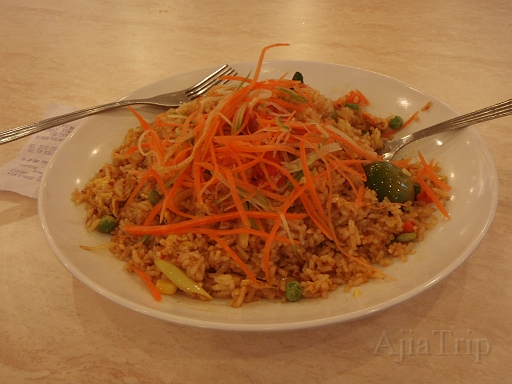 melaka3.JPG - �}���b�J�`���[�n��